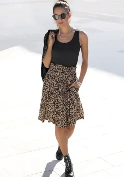 Kurze Kleider|Buffalo Jerseykleid Schwarz-Leo-Bedruckt