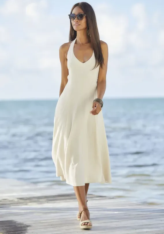 Kurze Kleider|LASCANA Neckholderkleid Sand