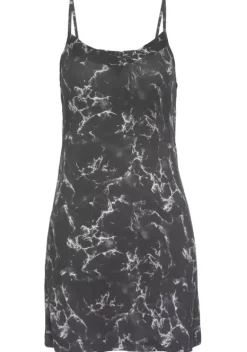 Buffalo Negligees<Neglige