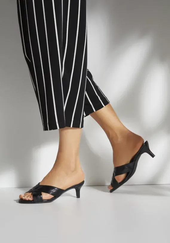 LASCANA Hausschuhe<Pantolette