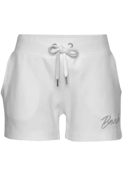 Nachhaltige Homewear|Bench. Relaxshorts Ecru
