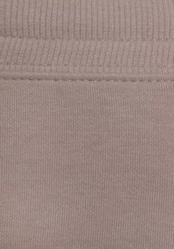 Relaxhosen|Bench. Relaxshorts