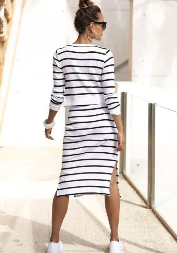 Strandmode|LASCANA Shirtjacke Weis-Schwarz-Gestreift