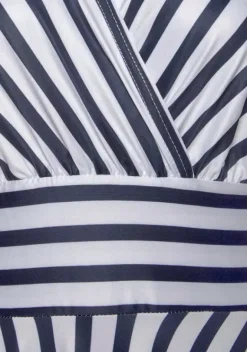 Kurze Kleider|LASCANA Sommerkleid Marine-Weis-Gestreift